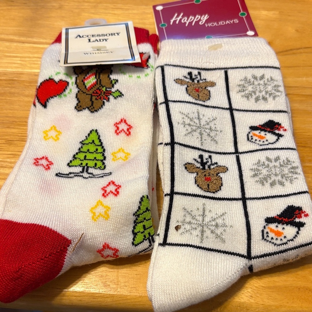 Holiday Crew Socks - White & Red Festive Pair